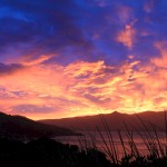 Coucher de soleil depuis le camping à Akaora