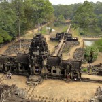 Ruine d'un temple d'Angkor au coeur de la jungle