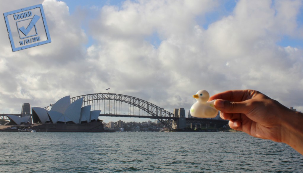 Le canard sur le Harbour Bridge contemplant l'opéra de Sydney