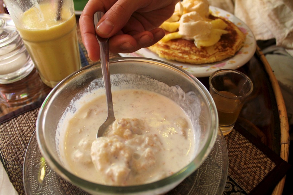 Porridge à la banane pour le petit déjeuner