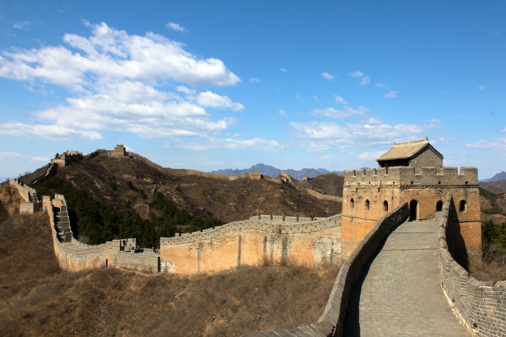 Un muraille toute restaurée moins sauvage à Jinshanling
