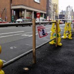 Sur la chaussée des routes japonaises