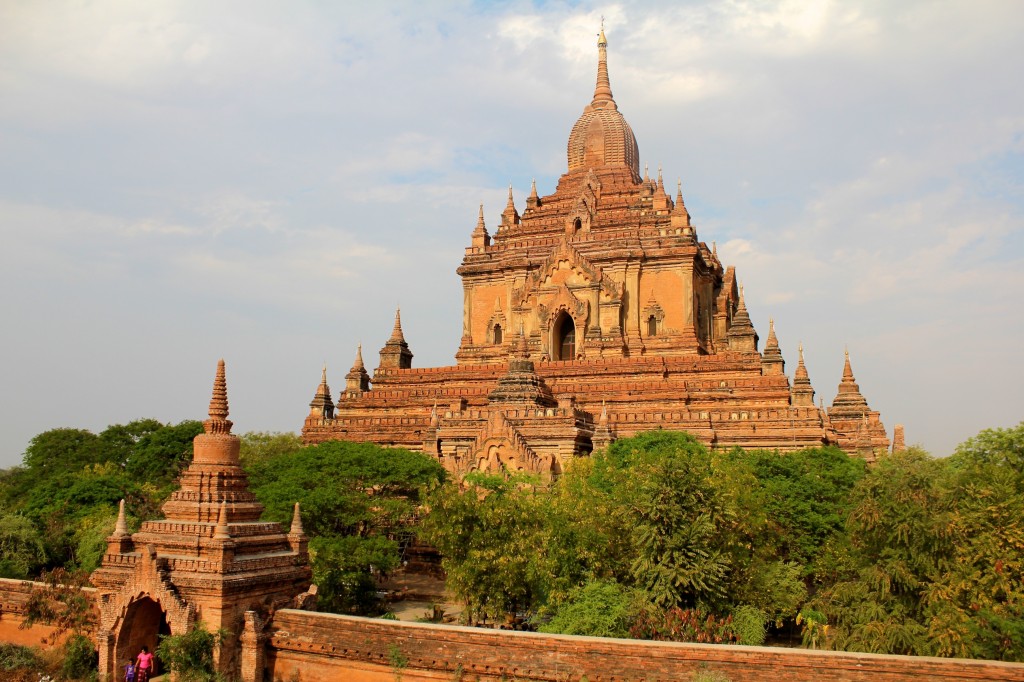 Le temple Htilominlo