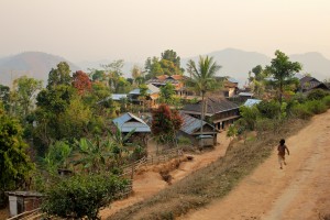 Trek dans les montagnes de Kyaukme