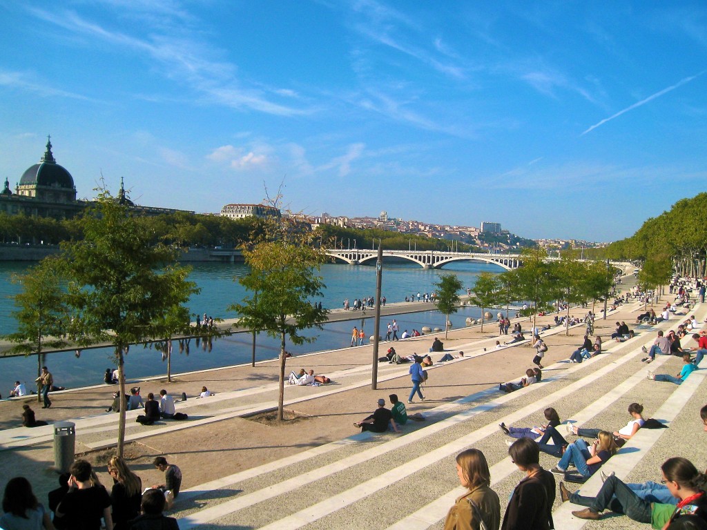 Balade sur les quais du Rhône