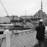 Pêcheurs sur le pont Galata