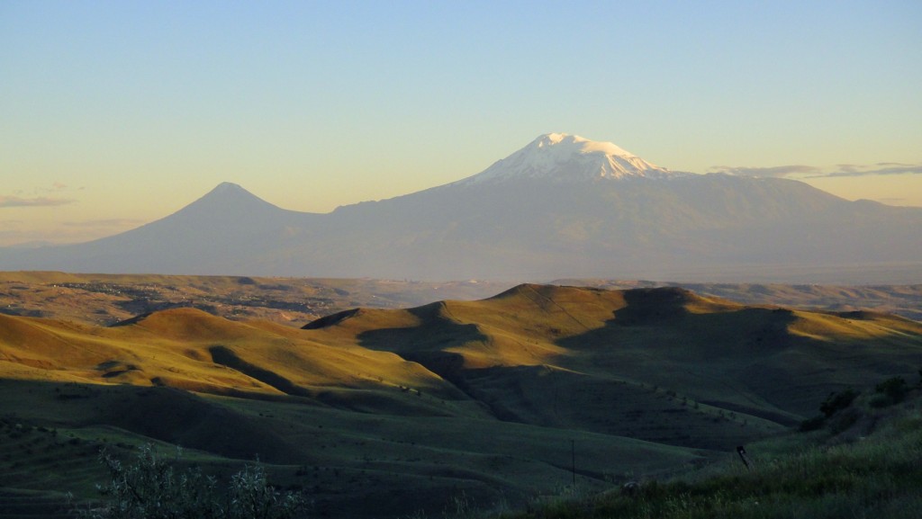 Coucher de soleil sur les hauteurs de Yerevan