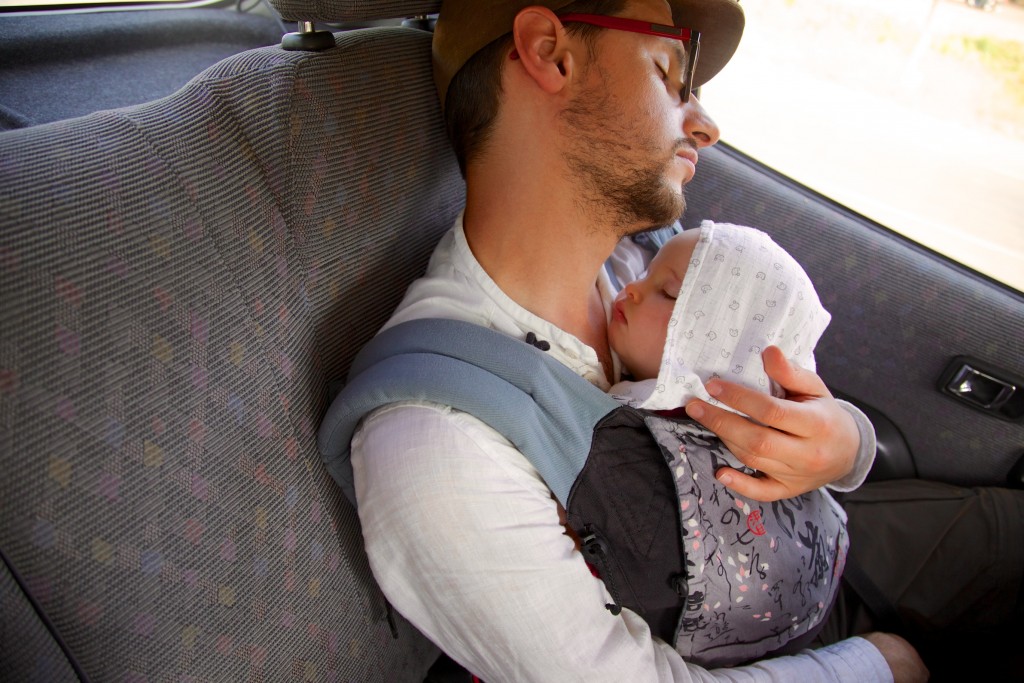 Mini-baroudeuse et Nico en plein rêve après cette aventure...