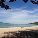 Petite plage d'Yverdon au bord du lac de Neuchâtel