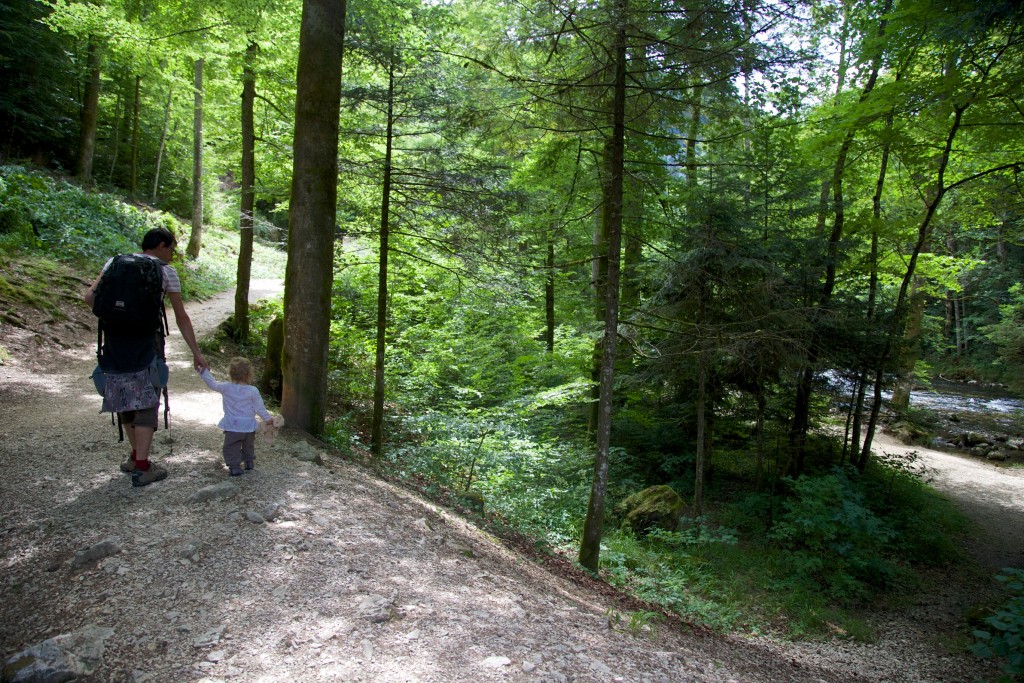 Au bord de l'Orbe jusqu'aux grottes de Vallorbe