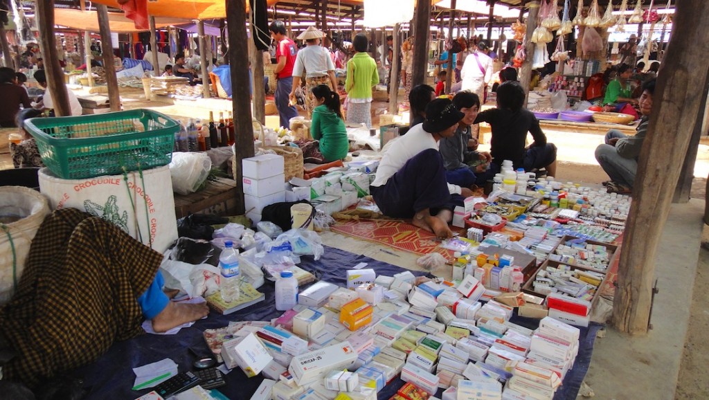 Etal sur un marché en Birmanie