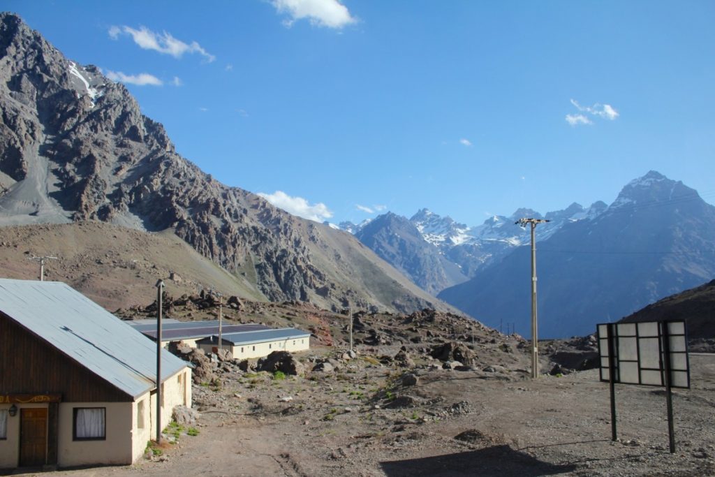 Poste de frontière entre l'Argentine et le Chili