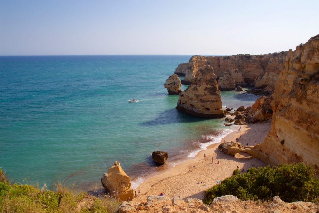 Plage Marinha en Algarve