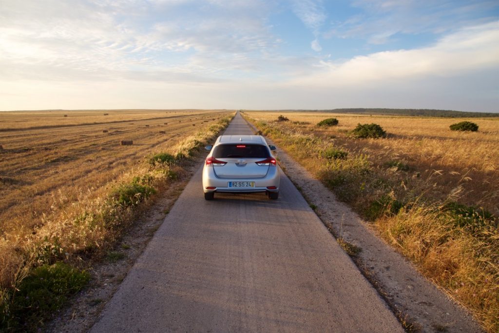 Plus d'une heure pour faire 2km sur des petite routes portugaises, nous sommes arrivés à destination après le coucher du soleil !