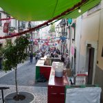 Préparation de la nuit de la saint Antoine dans Bairro Alto