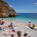 Petites plages de la réserve du Zingaro bien convoitées