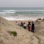 Arrivée sur la plage de Ramla Bay par le sentier côtier