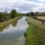 Cohabitation tranquille sur le canal du Nivernais