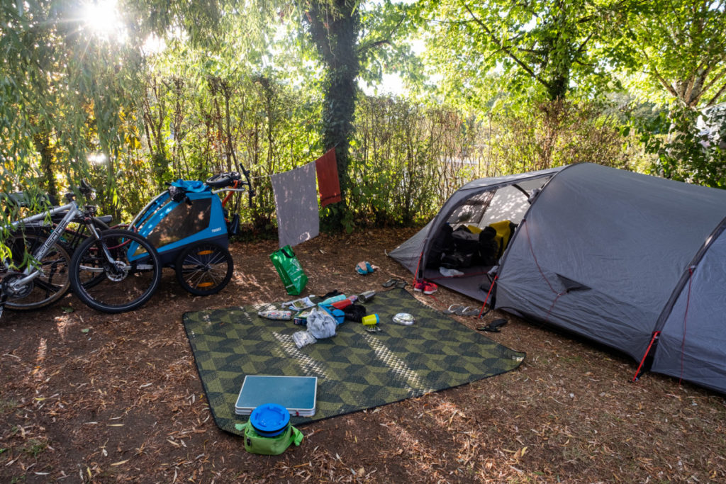 Des petits campings très nature le long du canal du NIvernais