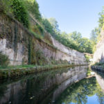 En bateau sur le canal du Nivernais pour découvrir les voutes de la Colancelle