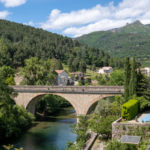 Halte à Olargues parmi les "plus beaux villages de France"