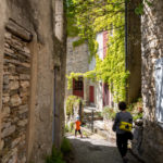 Balade dans les ruelles du village médiéval de Olargues