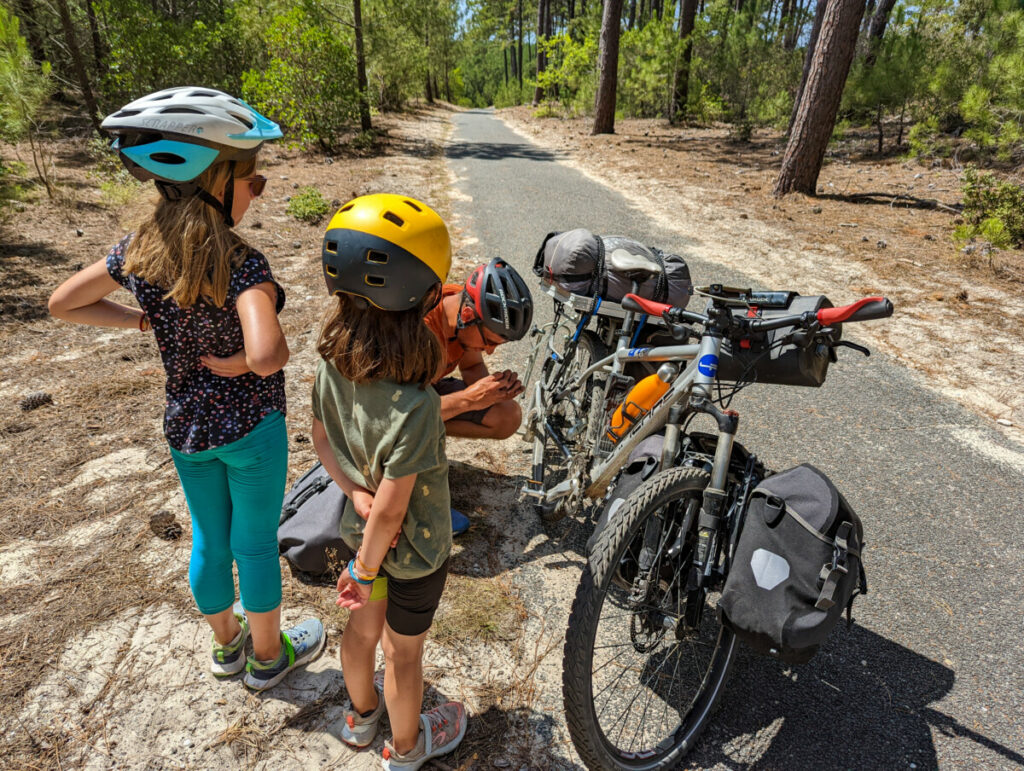 Pannes mécaniques : ça fait partie des voyages à vélo, non ?!