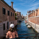 Grands et petits canaux depuis les ponts de Venise
