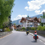 Traversée des villages tyroliens entre petites routes et voies vertes